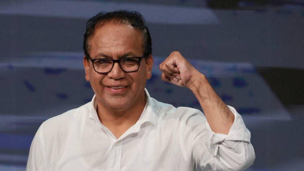 Incertidumbre económica: Sánchez apuntó contra el Banco Central y encendió las alarmas 