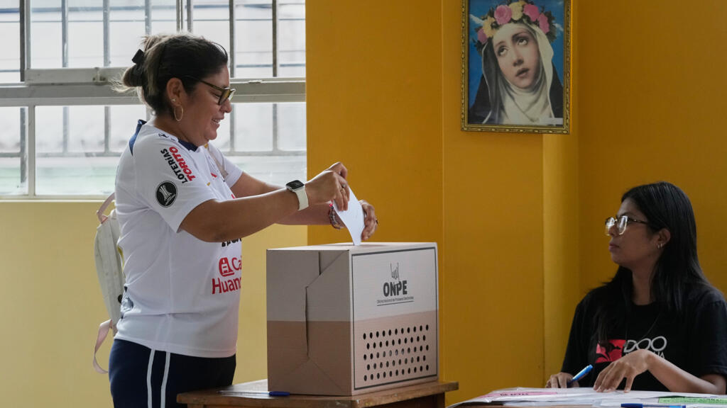 El escrutinio de la segunda vuelta será convencional: no se usará el sistema tecnológico de apoyo