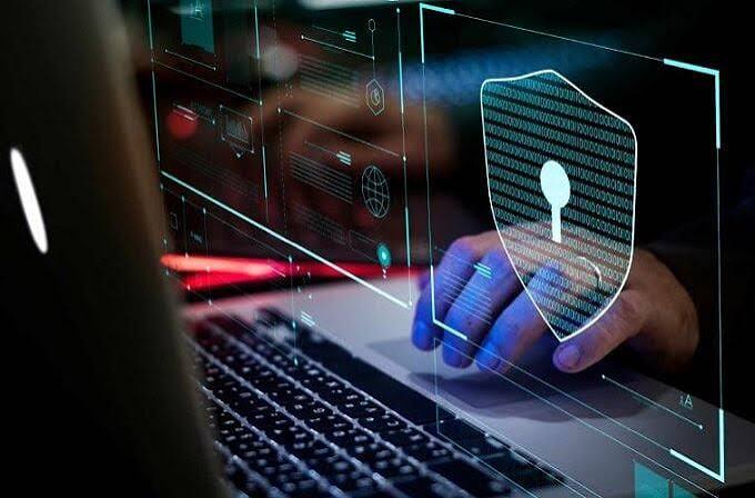 Perú apuesta por inteligencia satelital y ciberseguridad